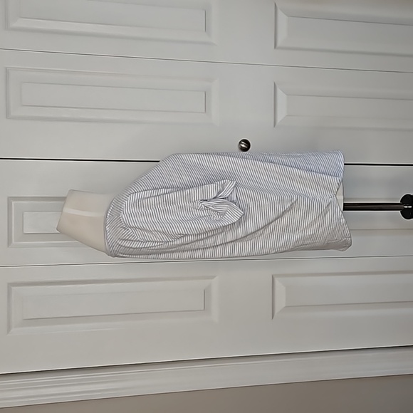 Loft Short Sleeve Top - Picture 2 of 10